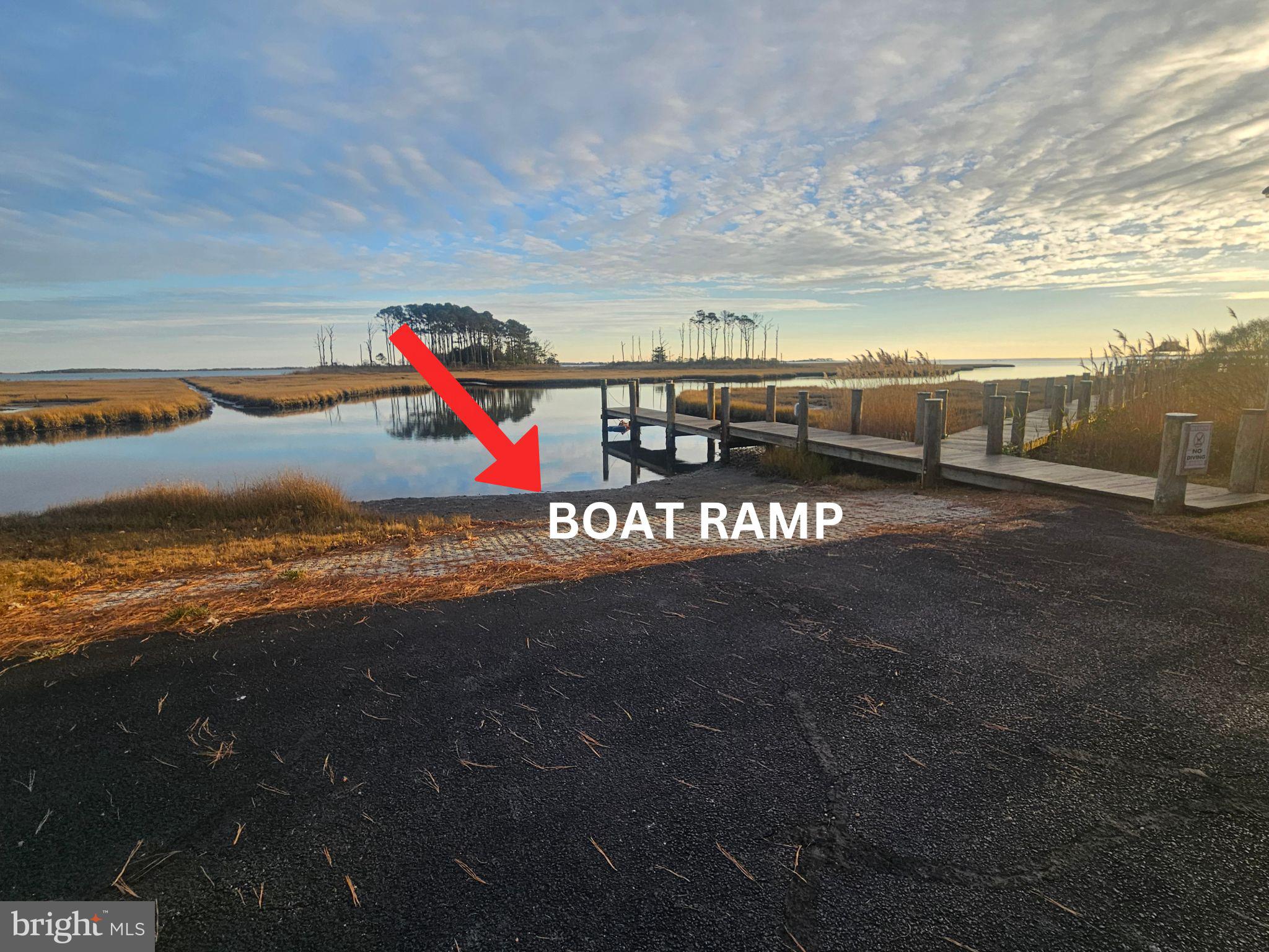 SYNEPUXENT LANDING - Land