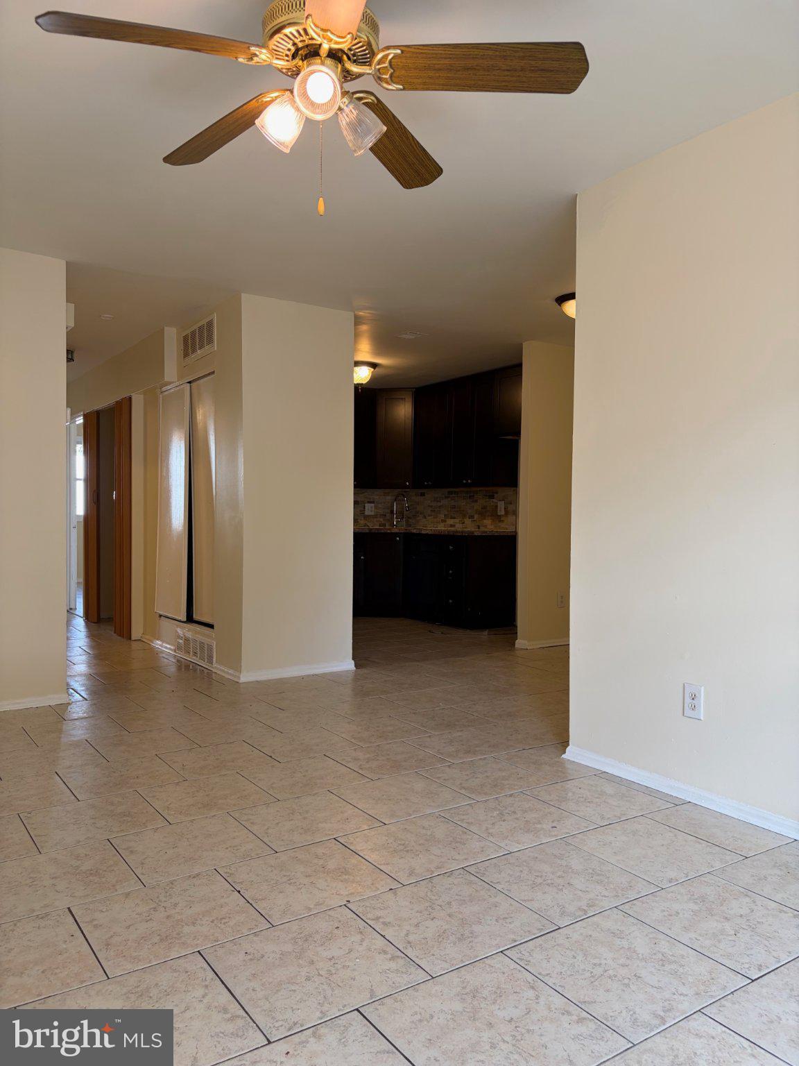 2823 NORCROSS LANE