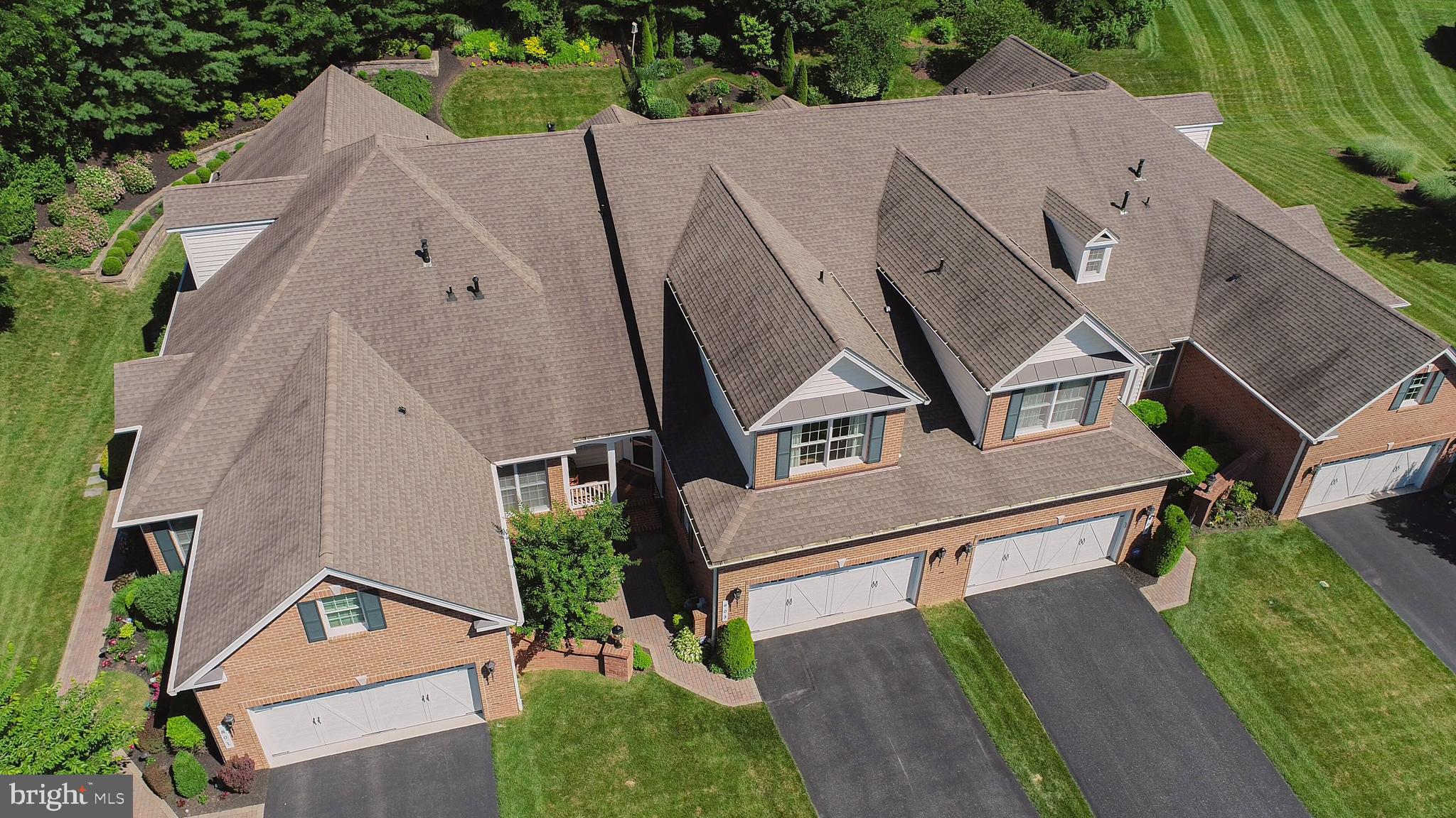 TOLLGATE VILLAGE - Residential