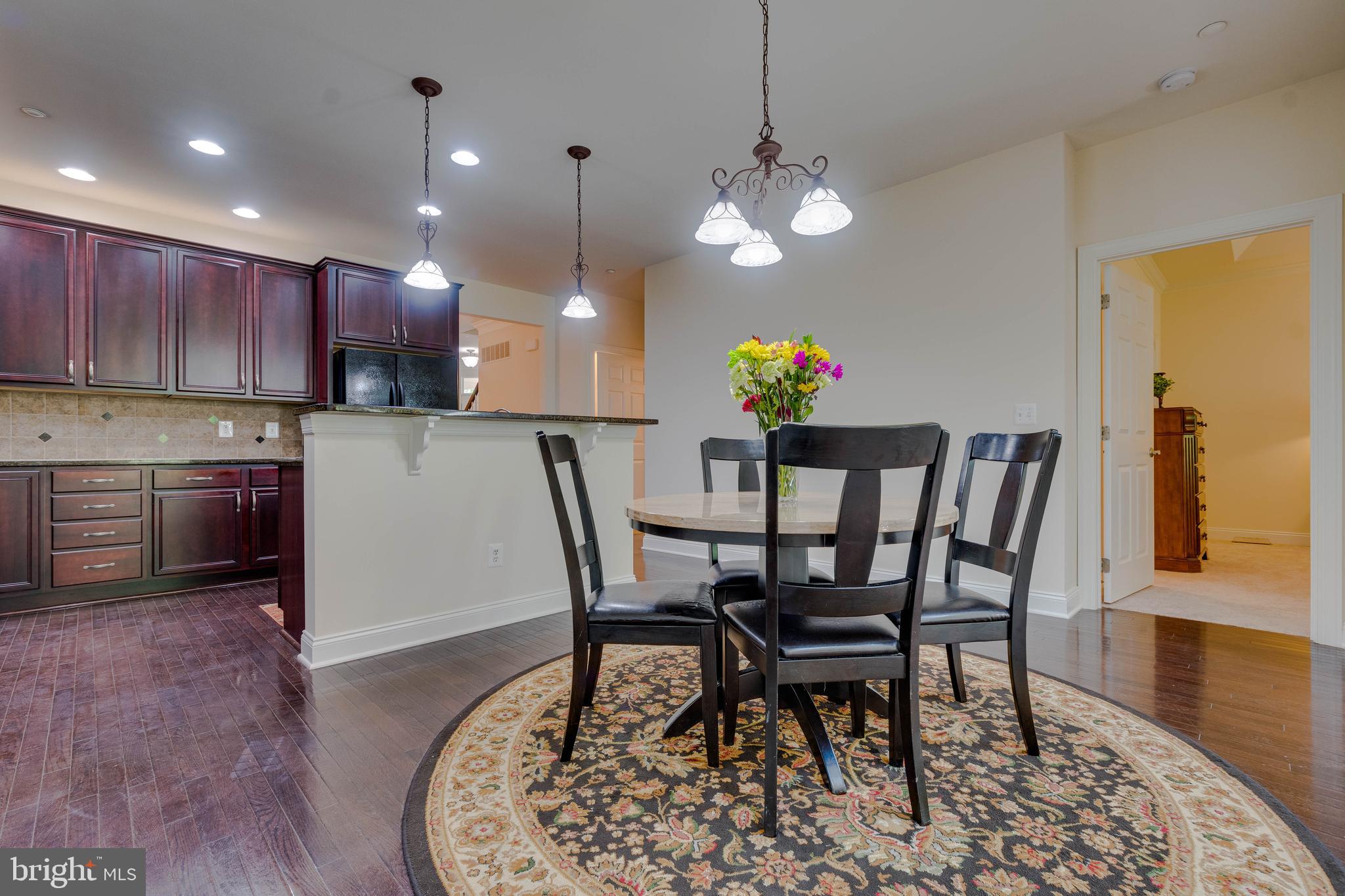 TOLLGATE VILLAGE - Residential