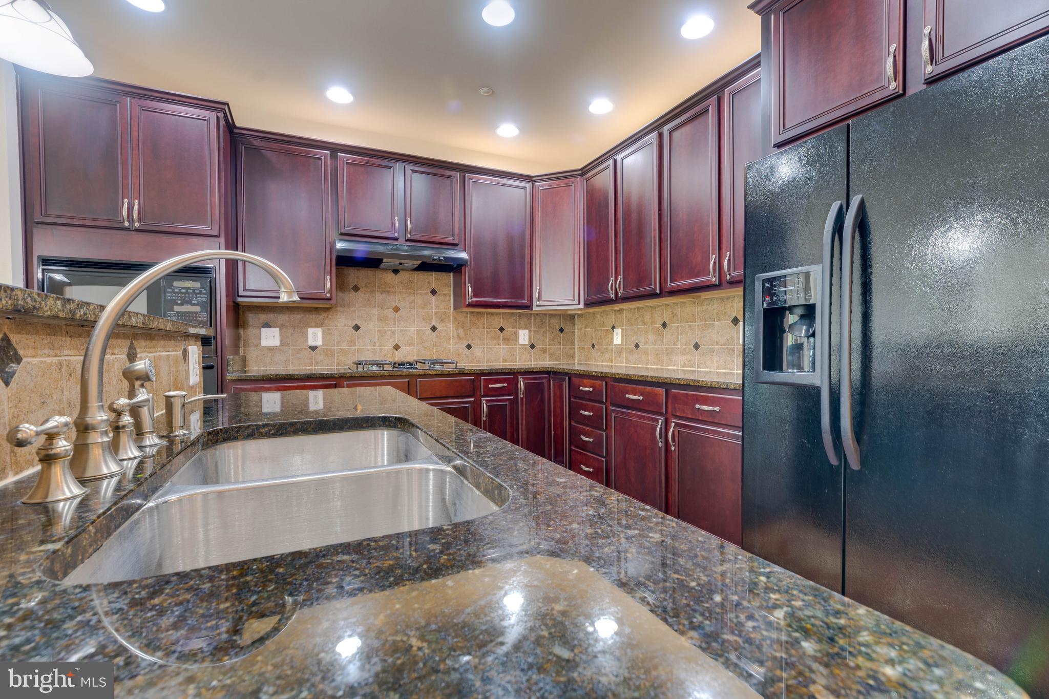 TOLLGATE VILLAGE - Residential