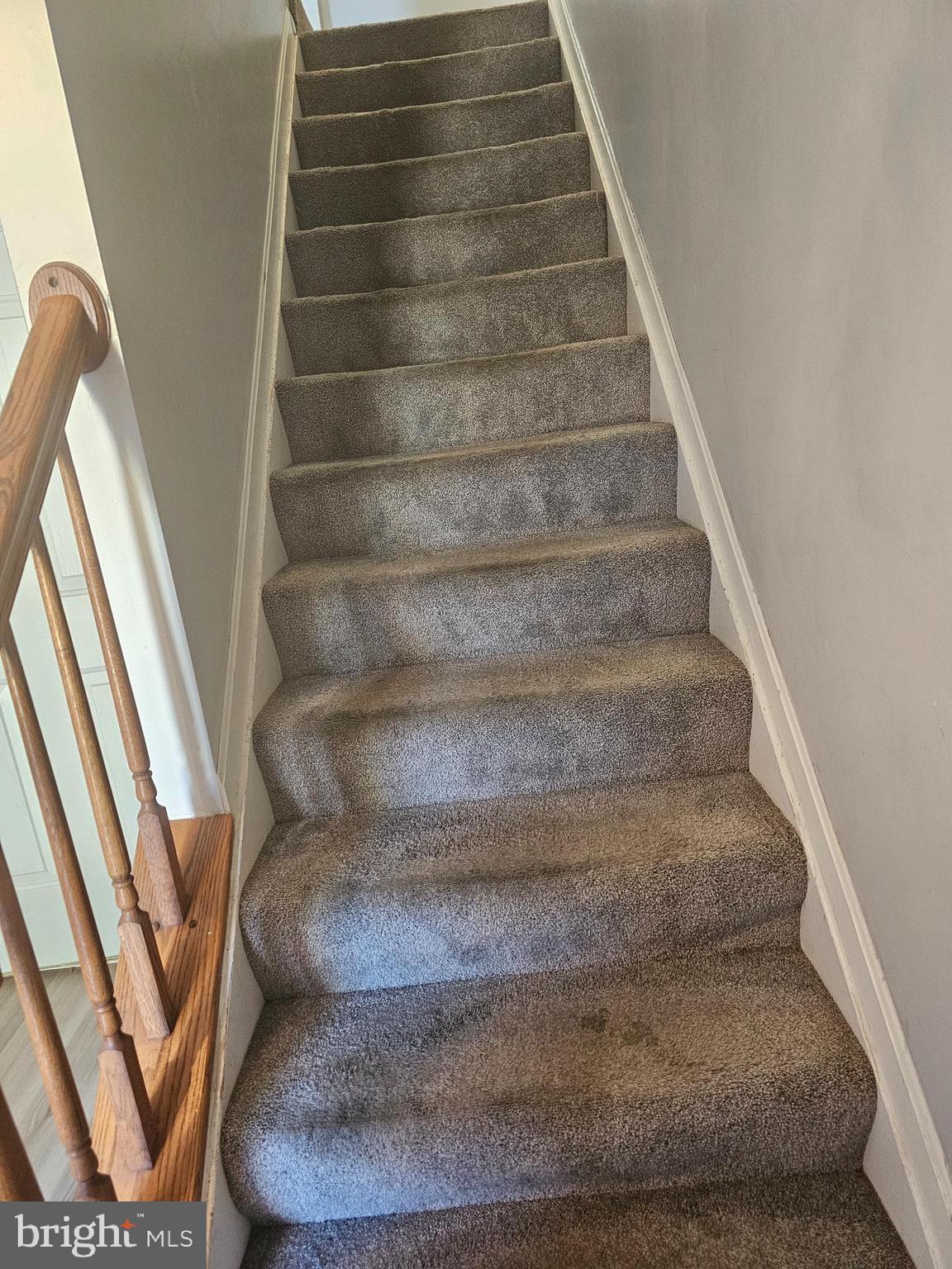 SOUTH HAMPTON - Residential