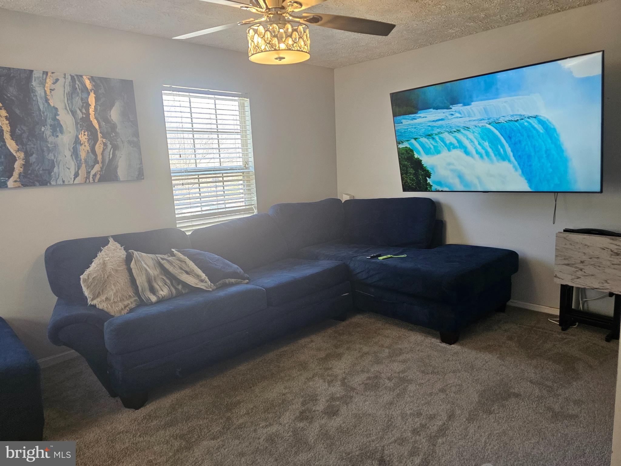 SOUTH HAMPTON - Residential