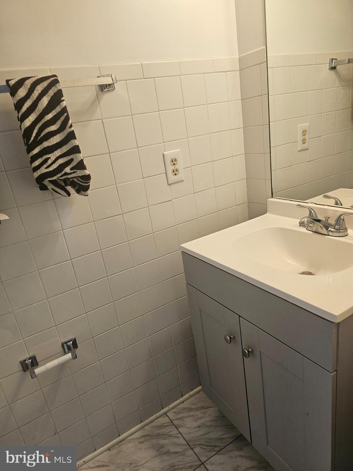 SOUTH HAMPTON - Residential