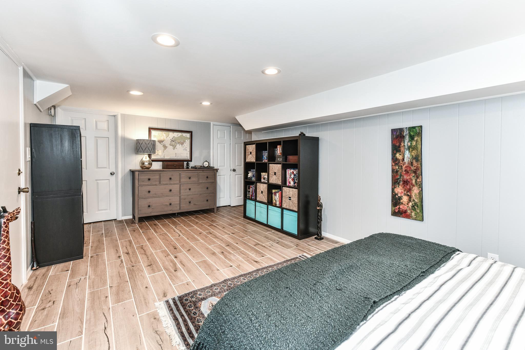 FAIRLINGTON VILLAGES - Residential Lease