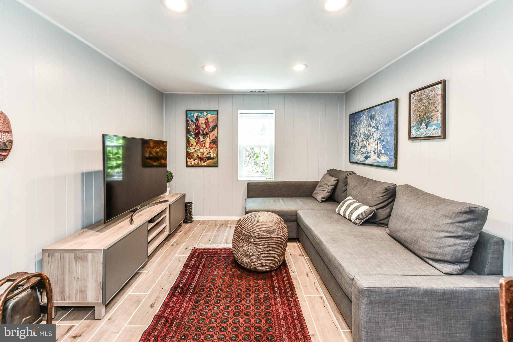 FAIRLINGTON VILLAGES - Residential Lease