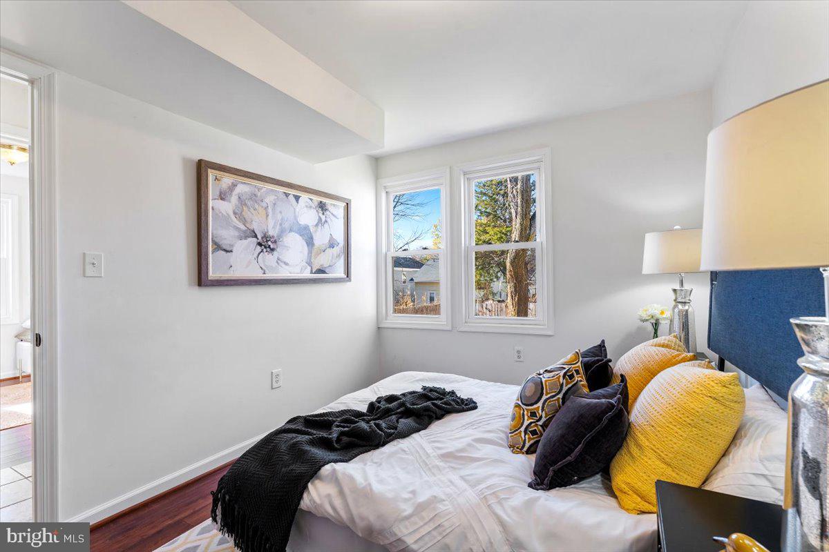 MOUNT RAINIER - Residential