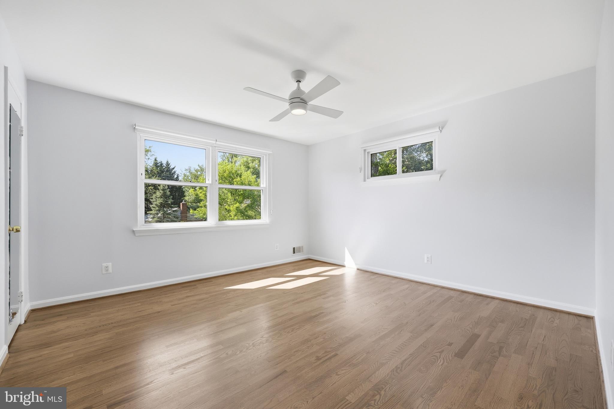 KENSINGTON HEIGHTS - Residential