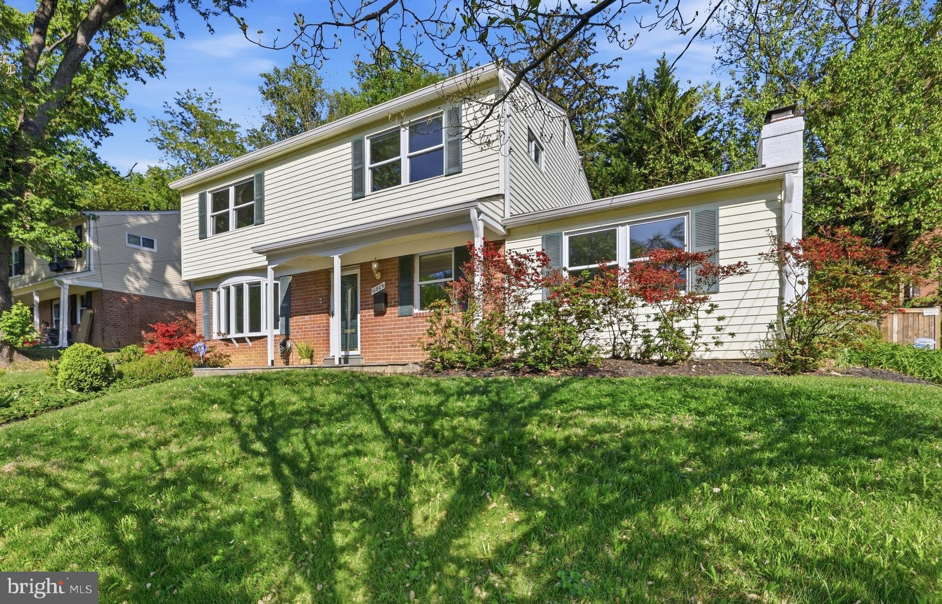 KENSINGTON HEIGHTS - Residential