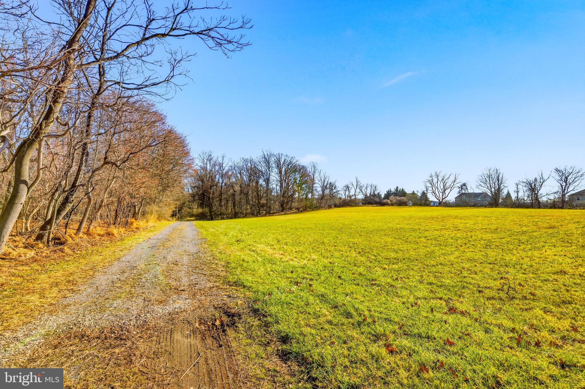 275 CORNER KETCH LYNDELL ROAD