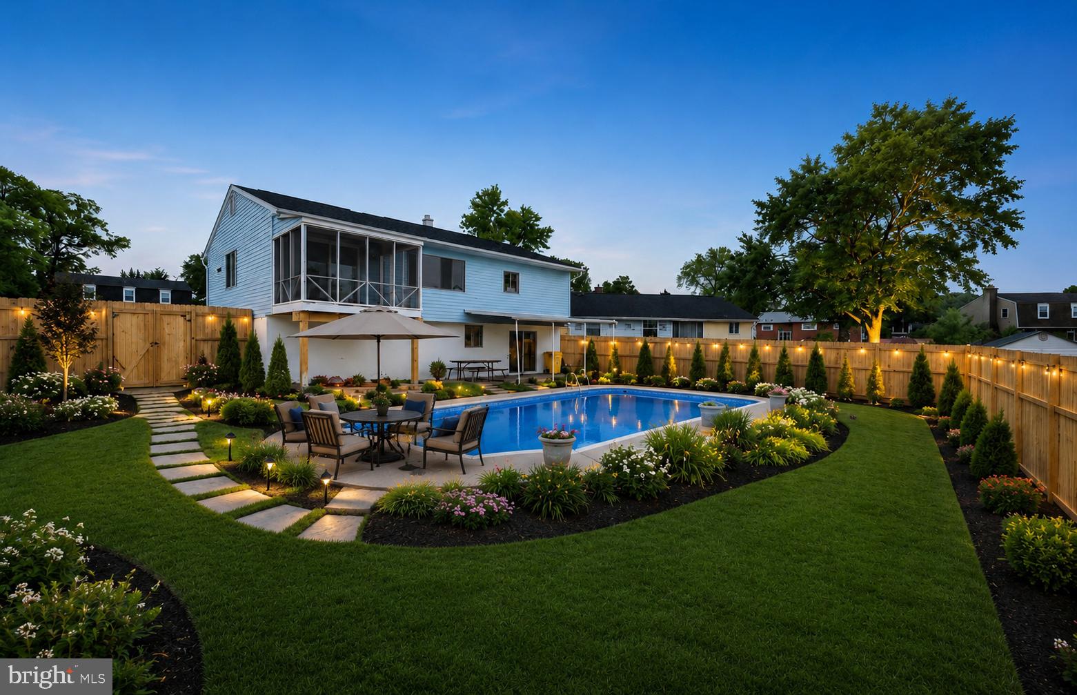THE HIGHLANDS - Residential