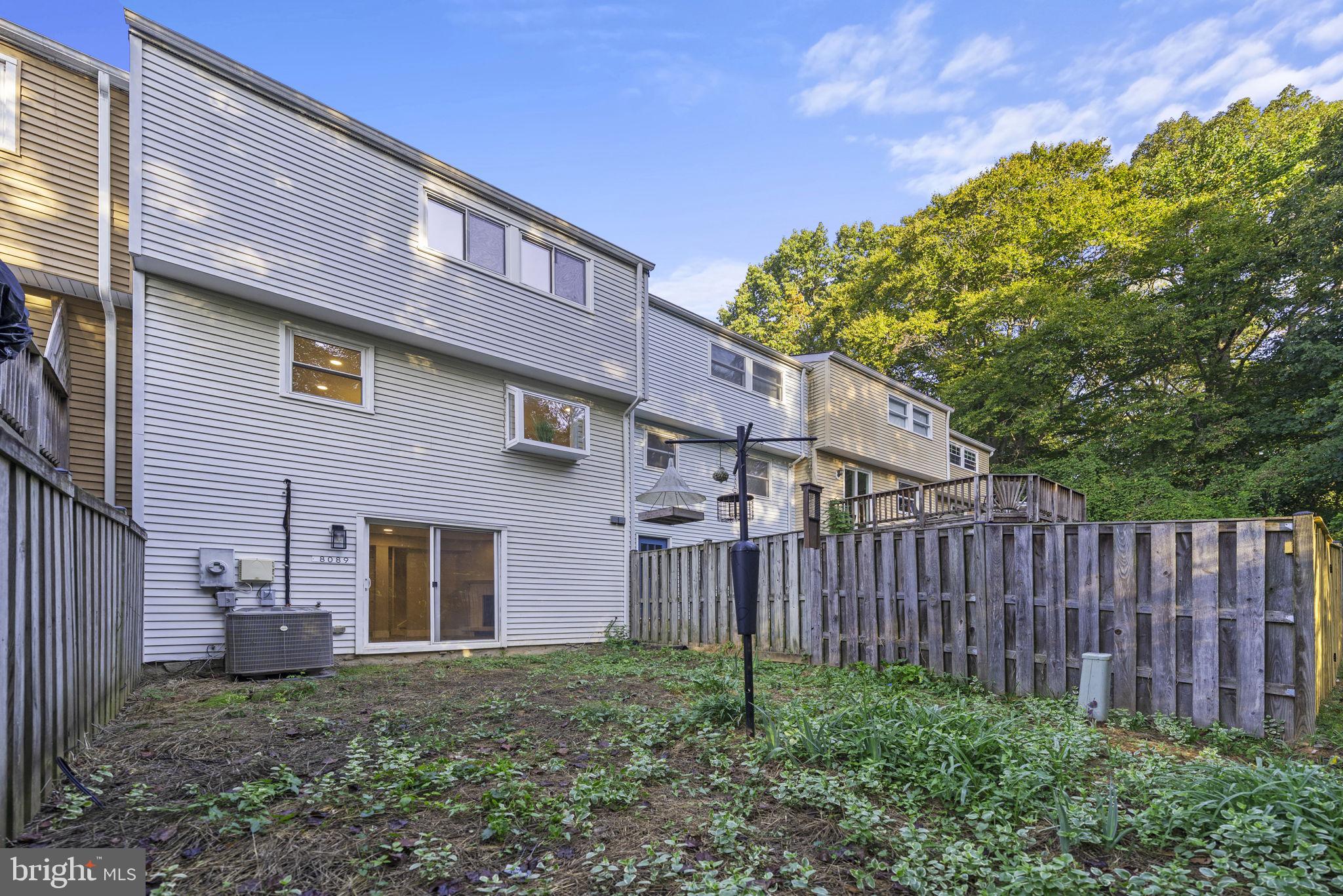 NEWINGTON FOREST - Residential