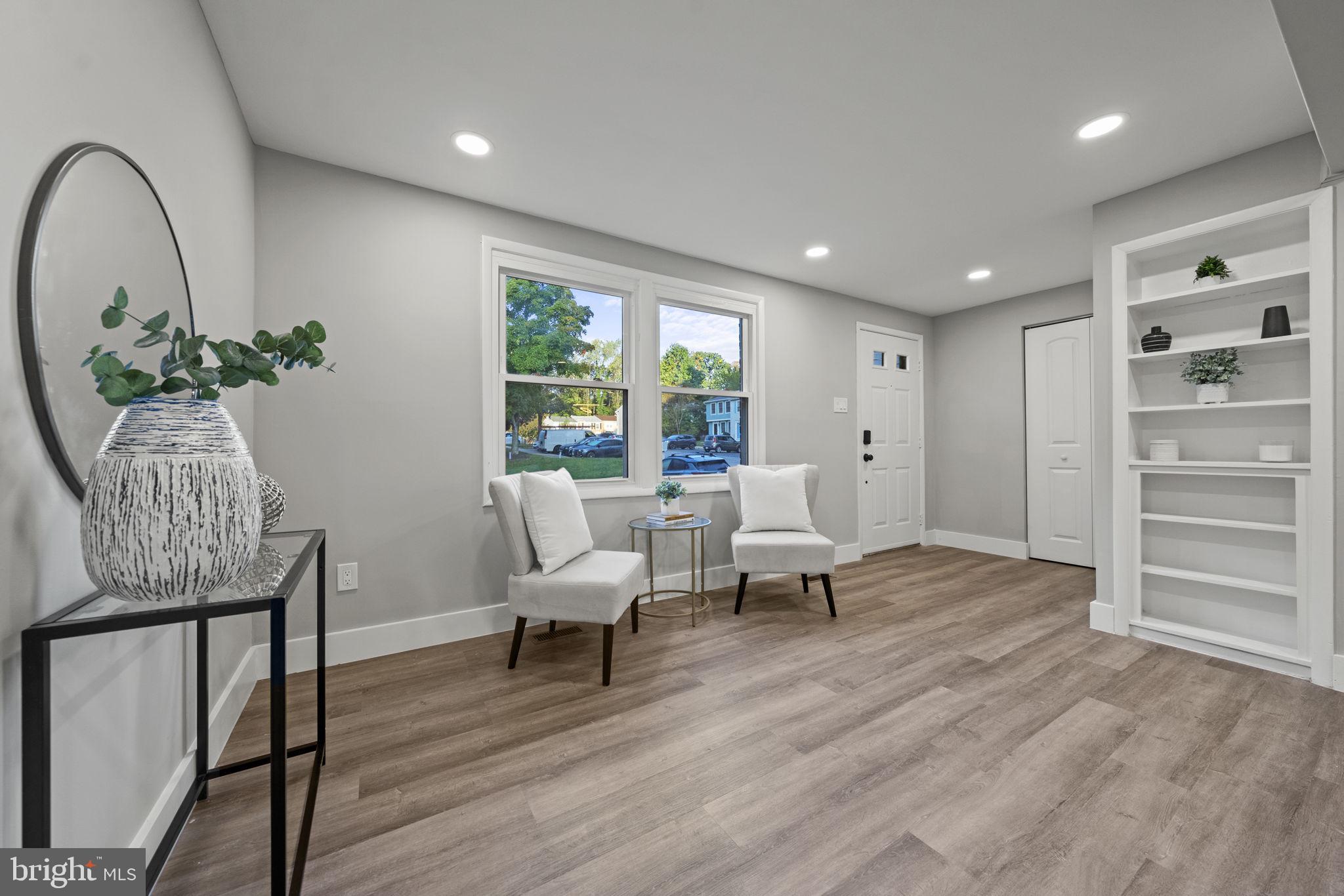 NEWINGTON FOREST - Residential