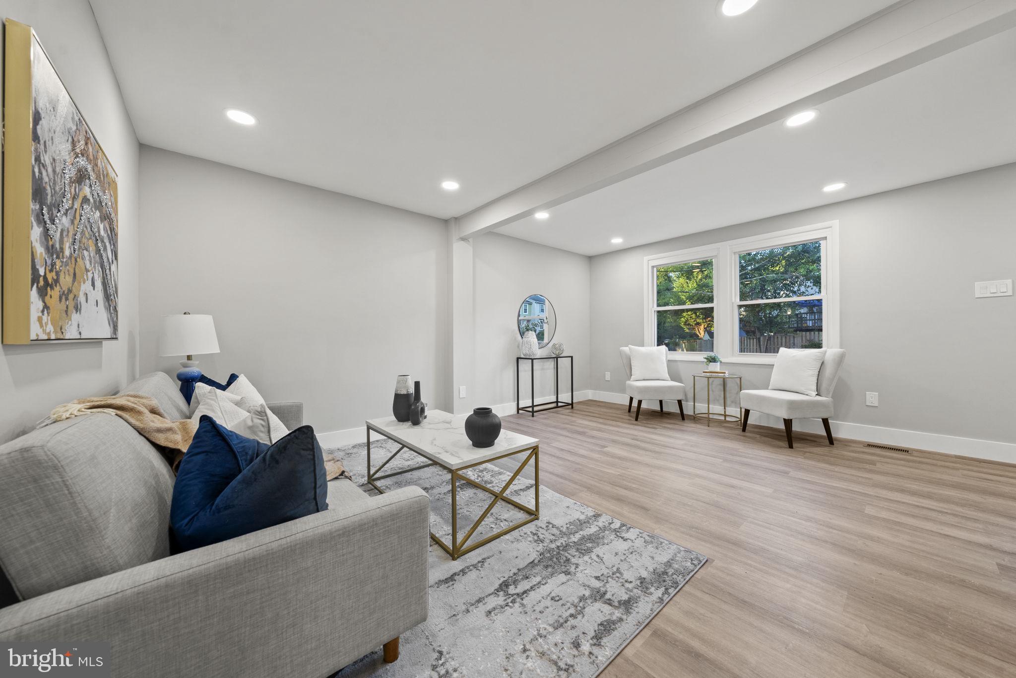 NEWINGTON FOREST - Residential