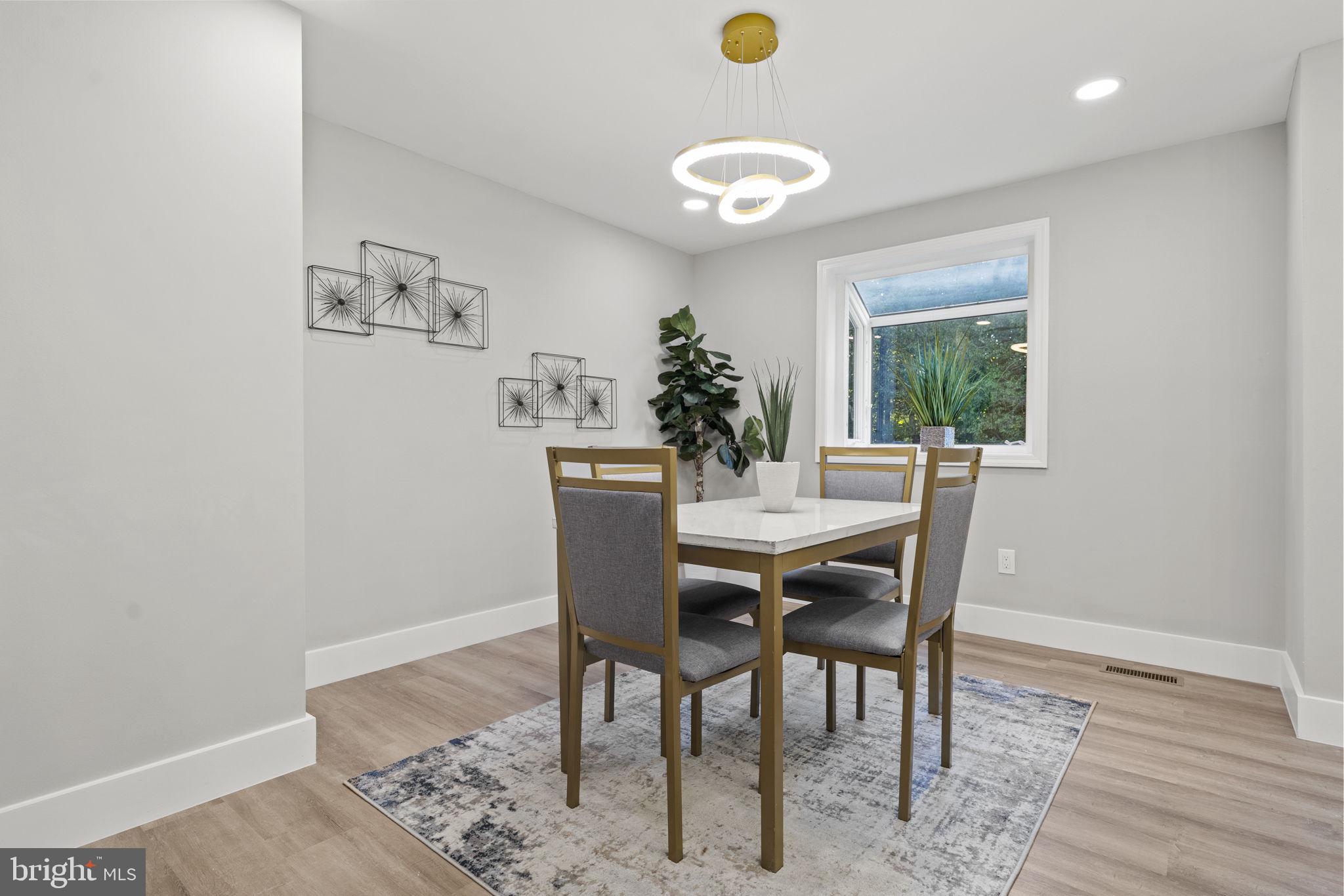 NEWINGTON FOREST - Residential