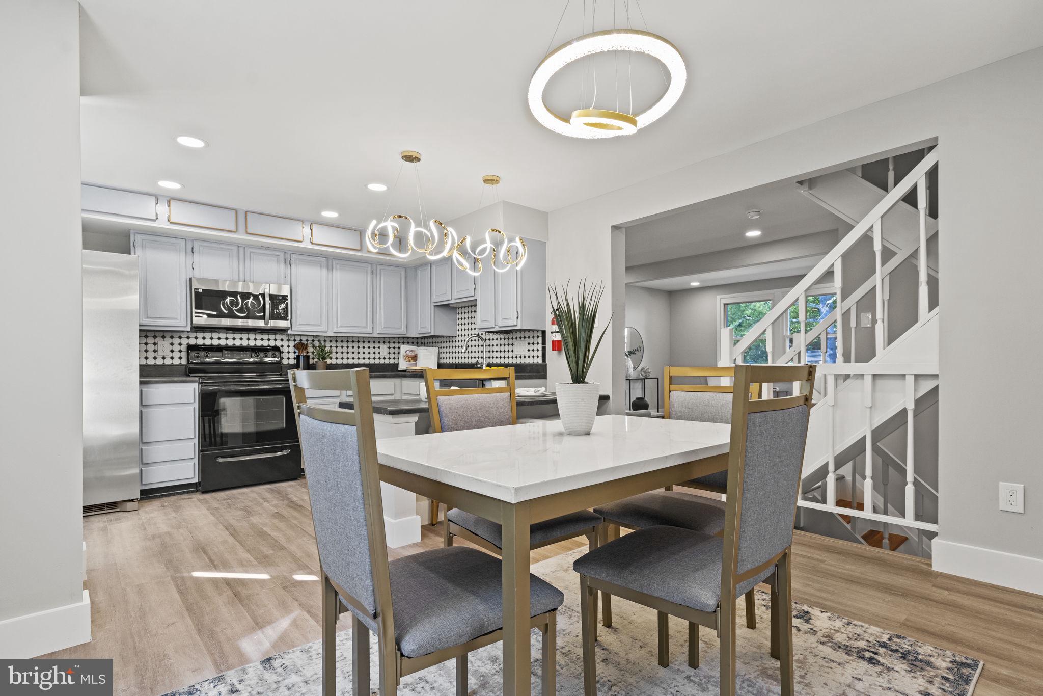 NEWINGTON FOREST - Residential