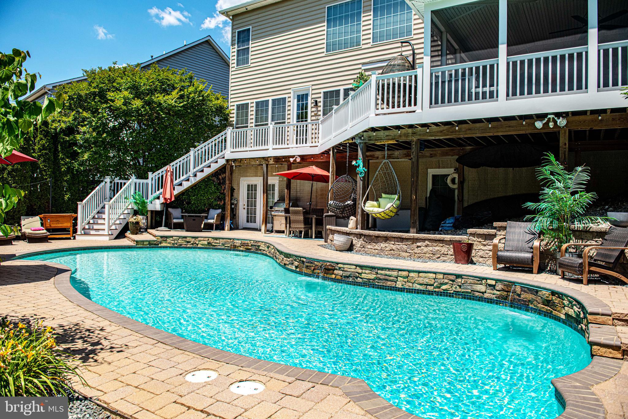 MOORES MEADOWS - Residential