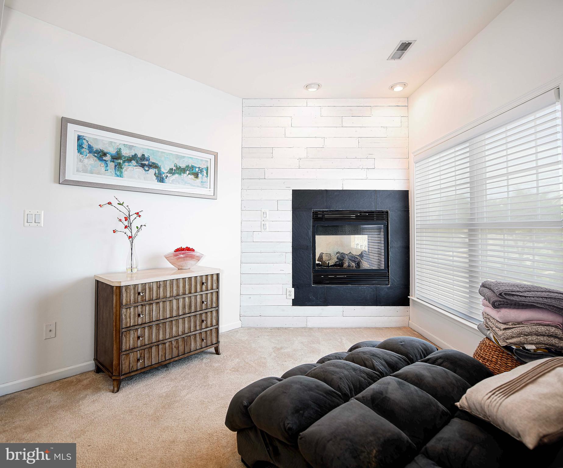 MOORES MEADOWS - Residential