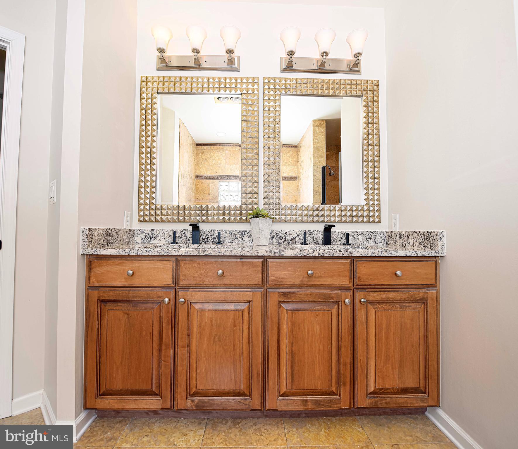 MOORES MEADOWS - Residential