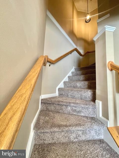 VILLAGES OF URBANA - Residential Lease