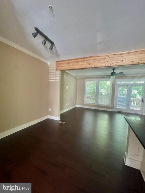 VILLAGES OF URBANA - Residential Lease