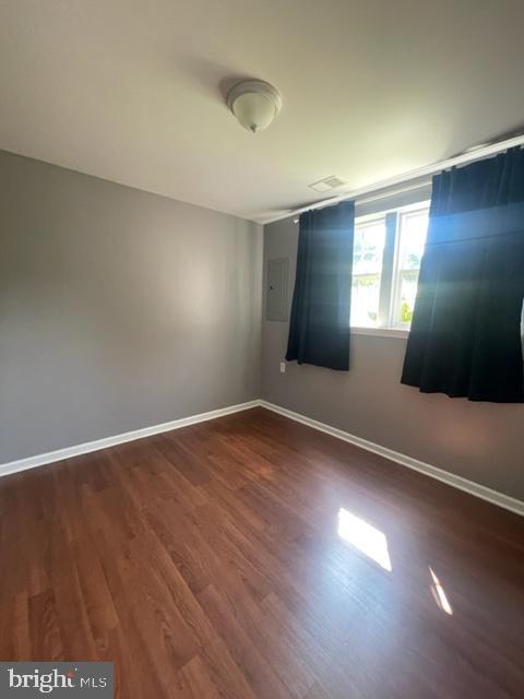 VILLAGES OF URBANA - Residential Lease