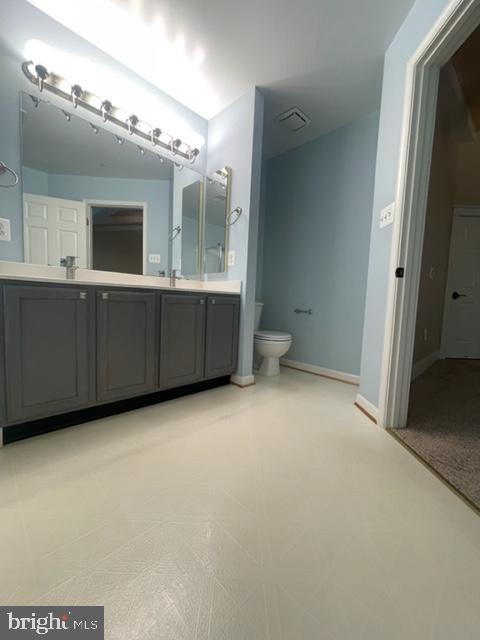 VILLAGES OF URBANA - Residential Lease