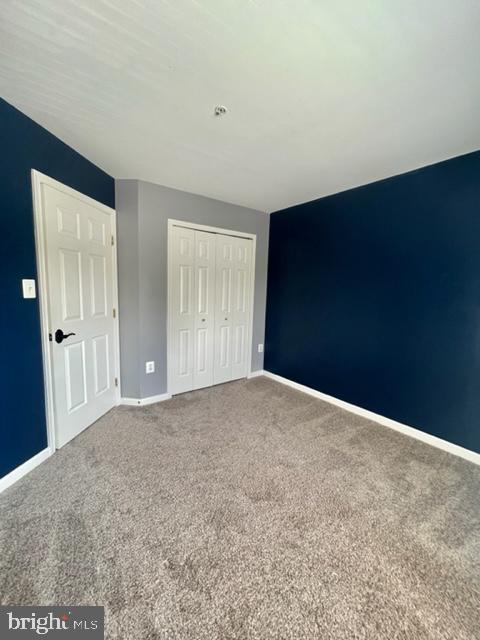 VILLAGES OF URBANA - Residential Lease