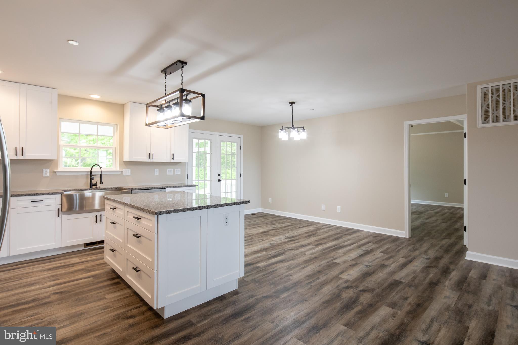 GREENBRIER - Residential