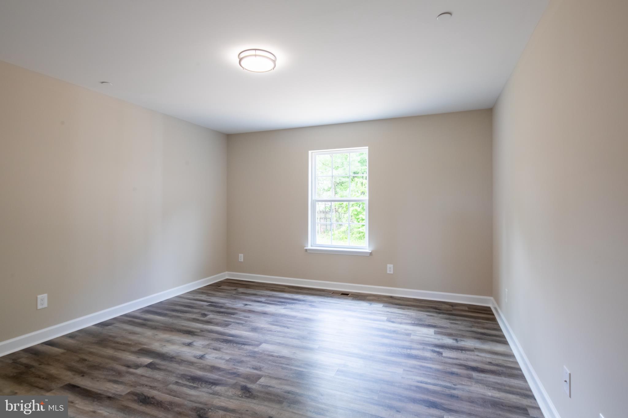 GREENBRIER - Residential