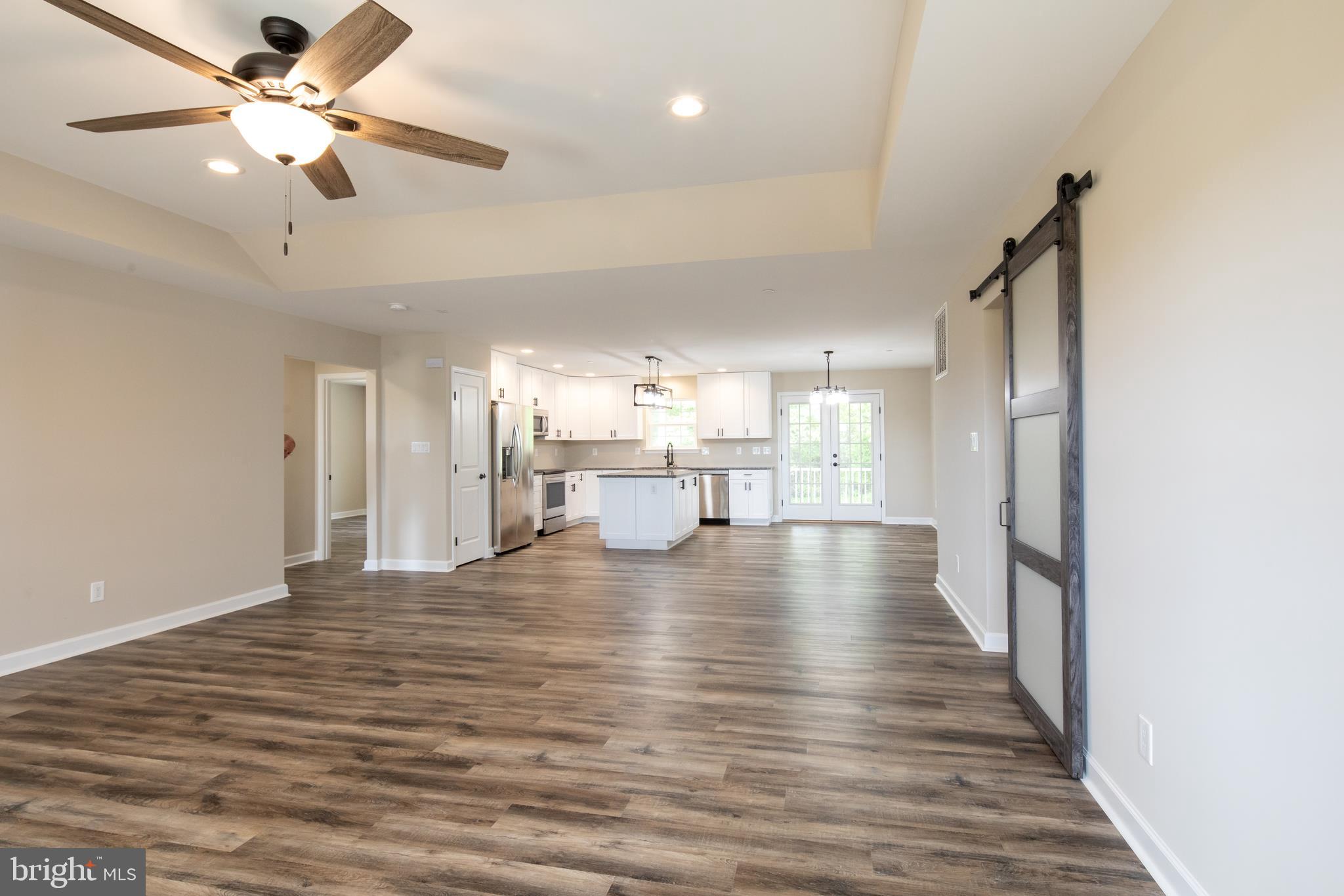 GREENBRIER - Residential