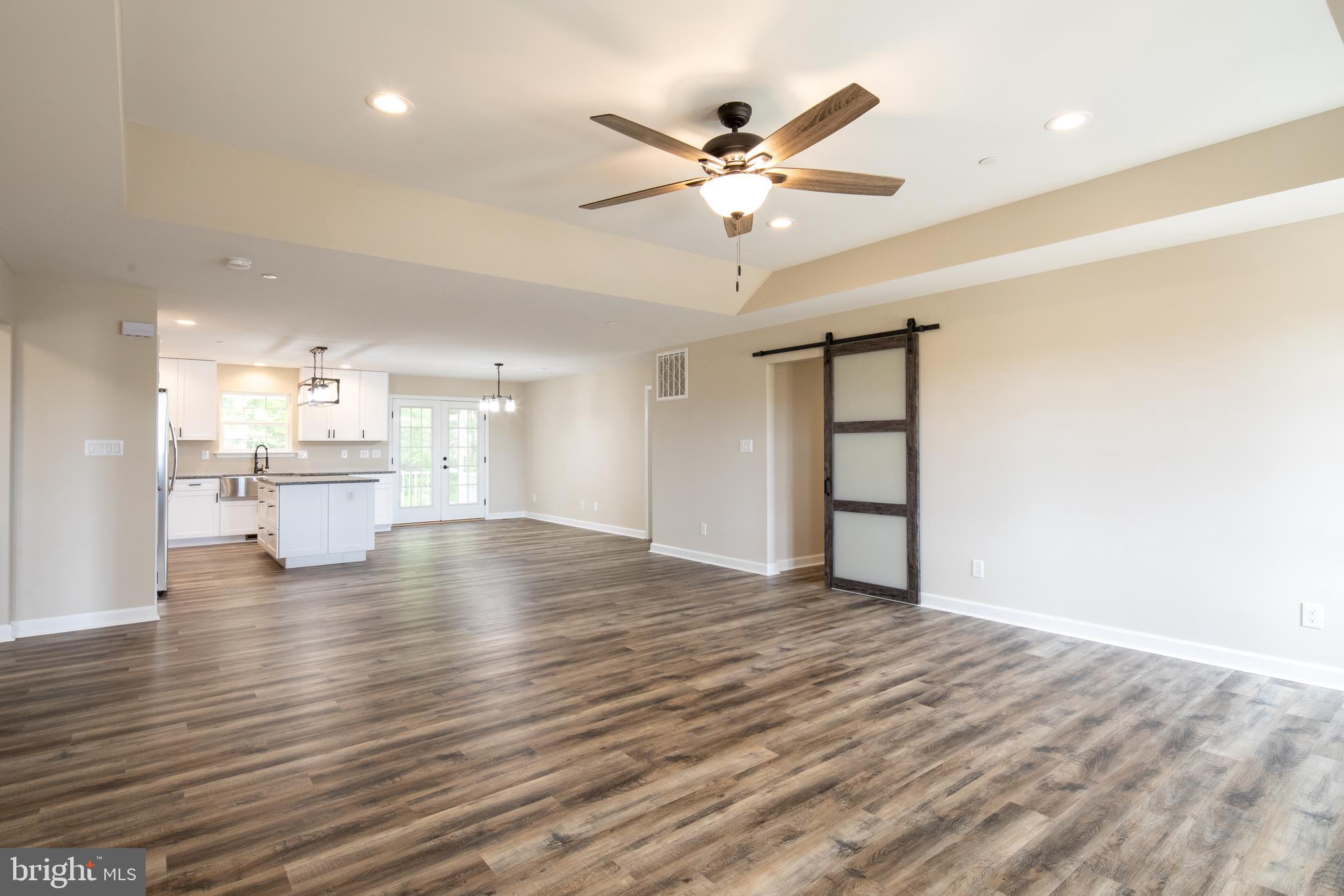 GREENBRIER - Residential