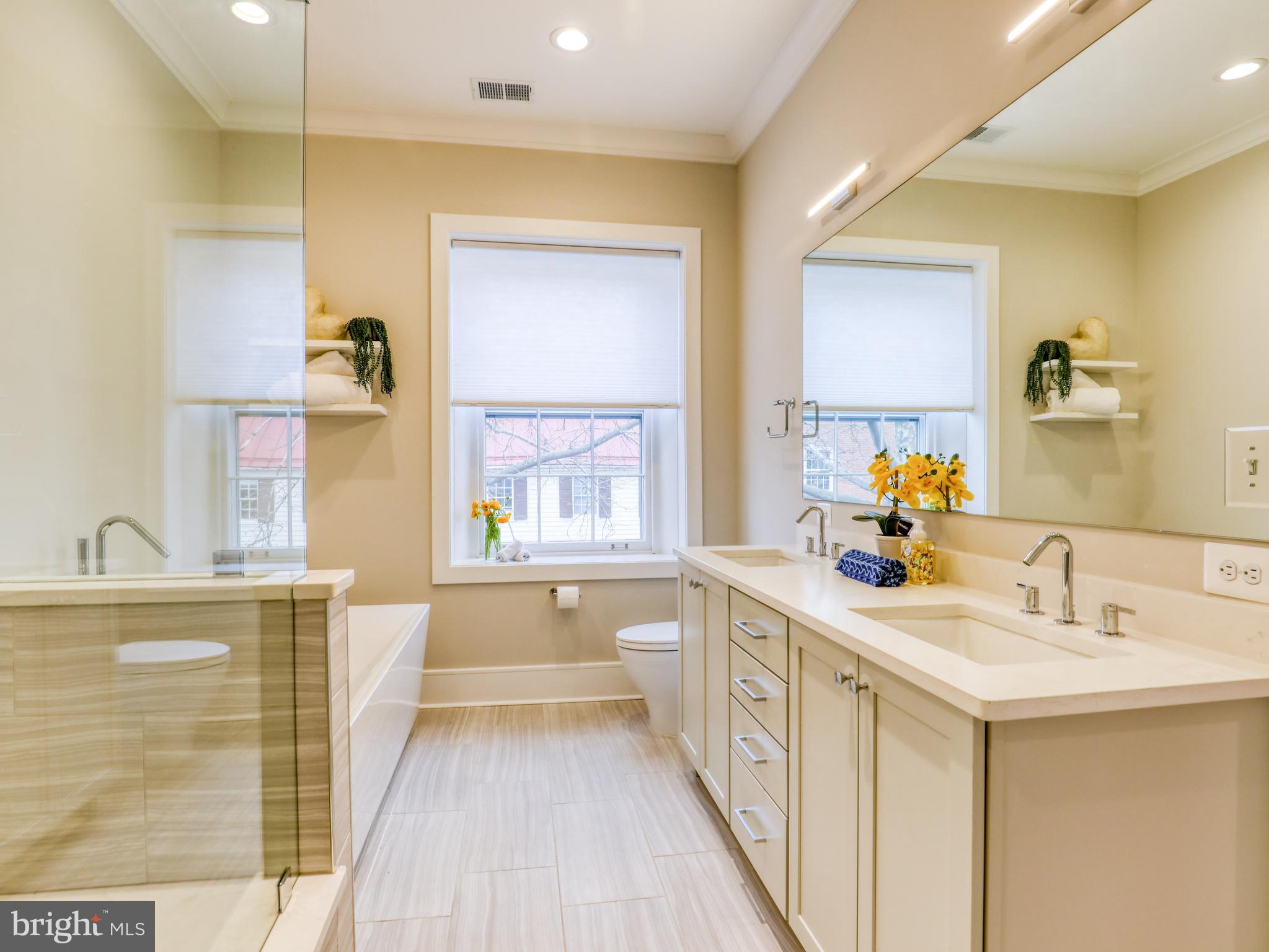 WINCHESTER CITY - Residential