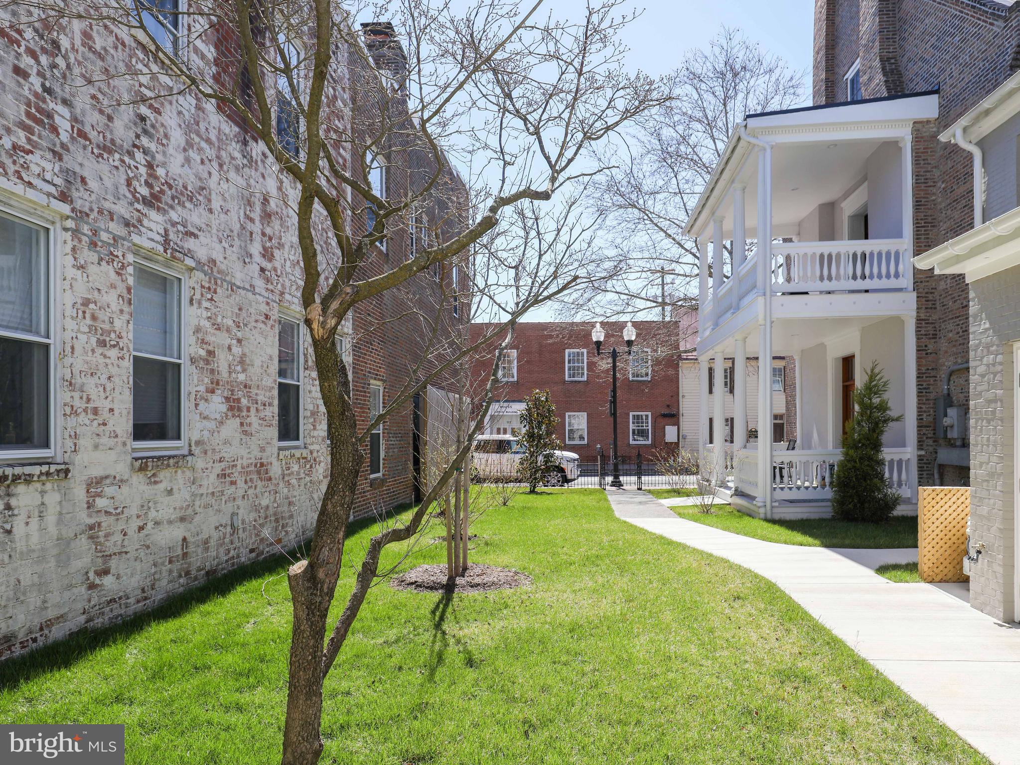 WINCHESTER CITY - Residential