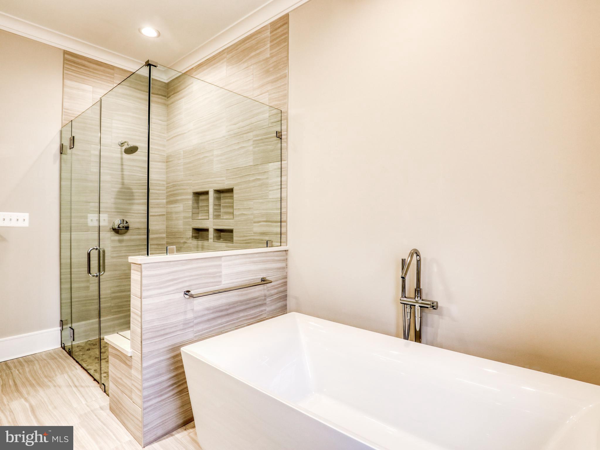 WINCHESTER CITY - Residential