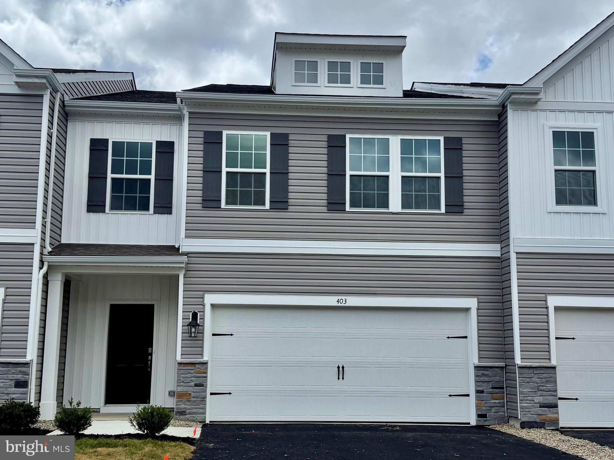 403 SCOTTY BOULEVARD 1105