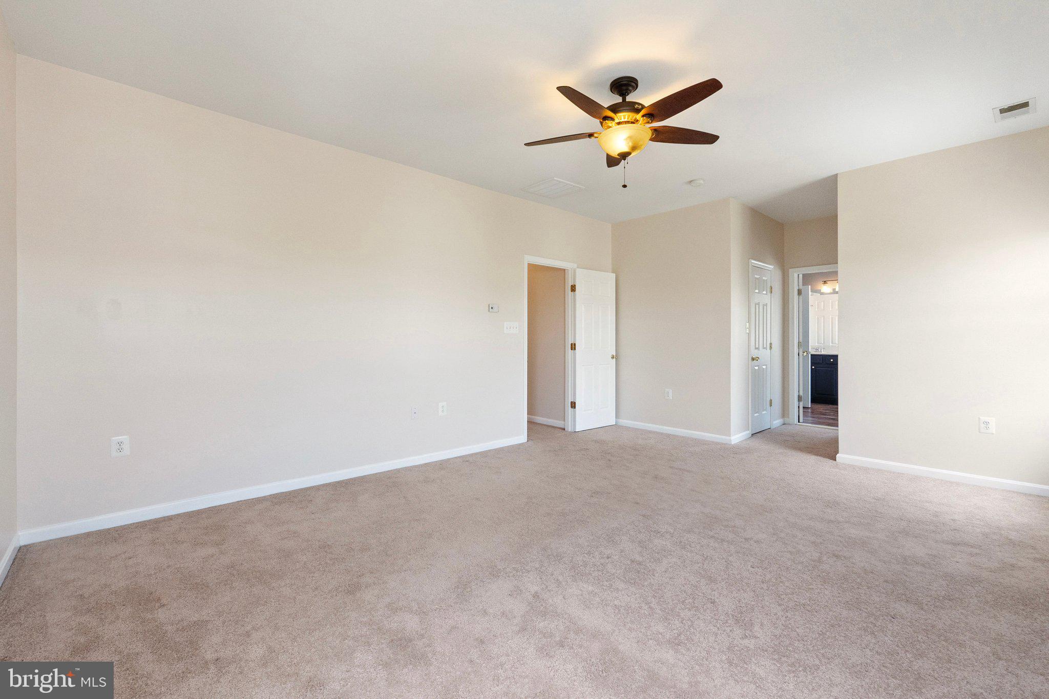 HUNTFIELD - Residential