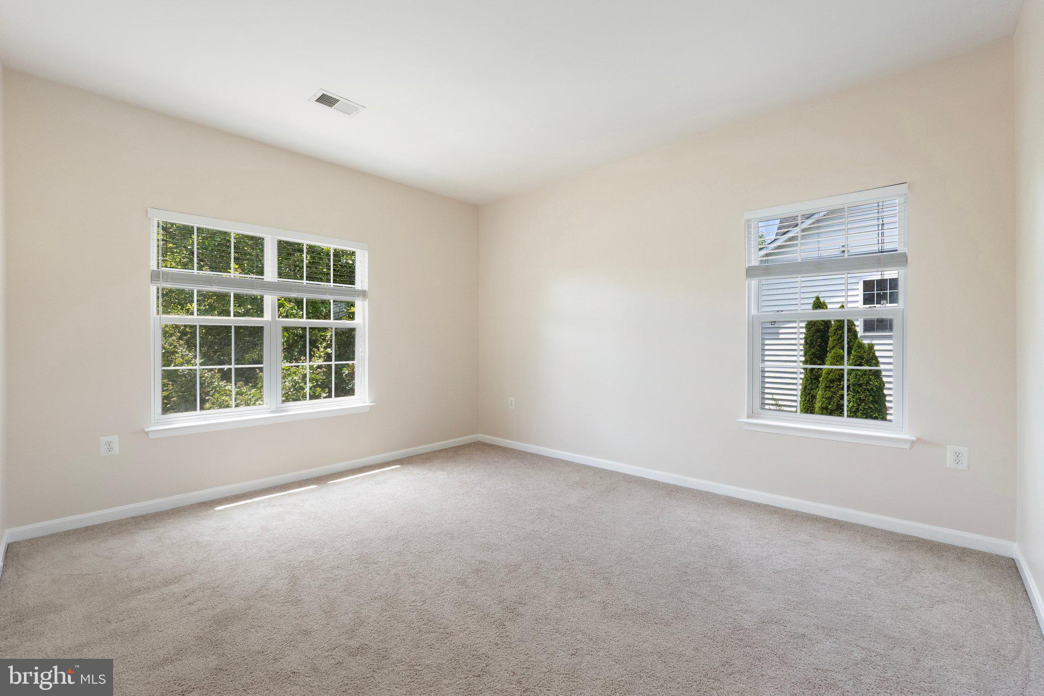 HUNTFIELD - Residential