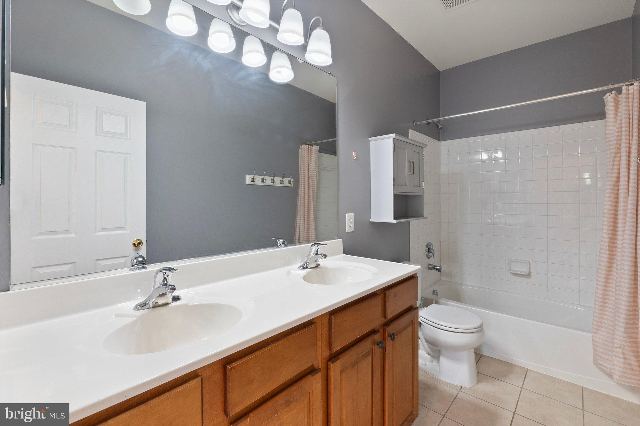 HUNTFIELD - Residential