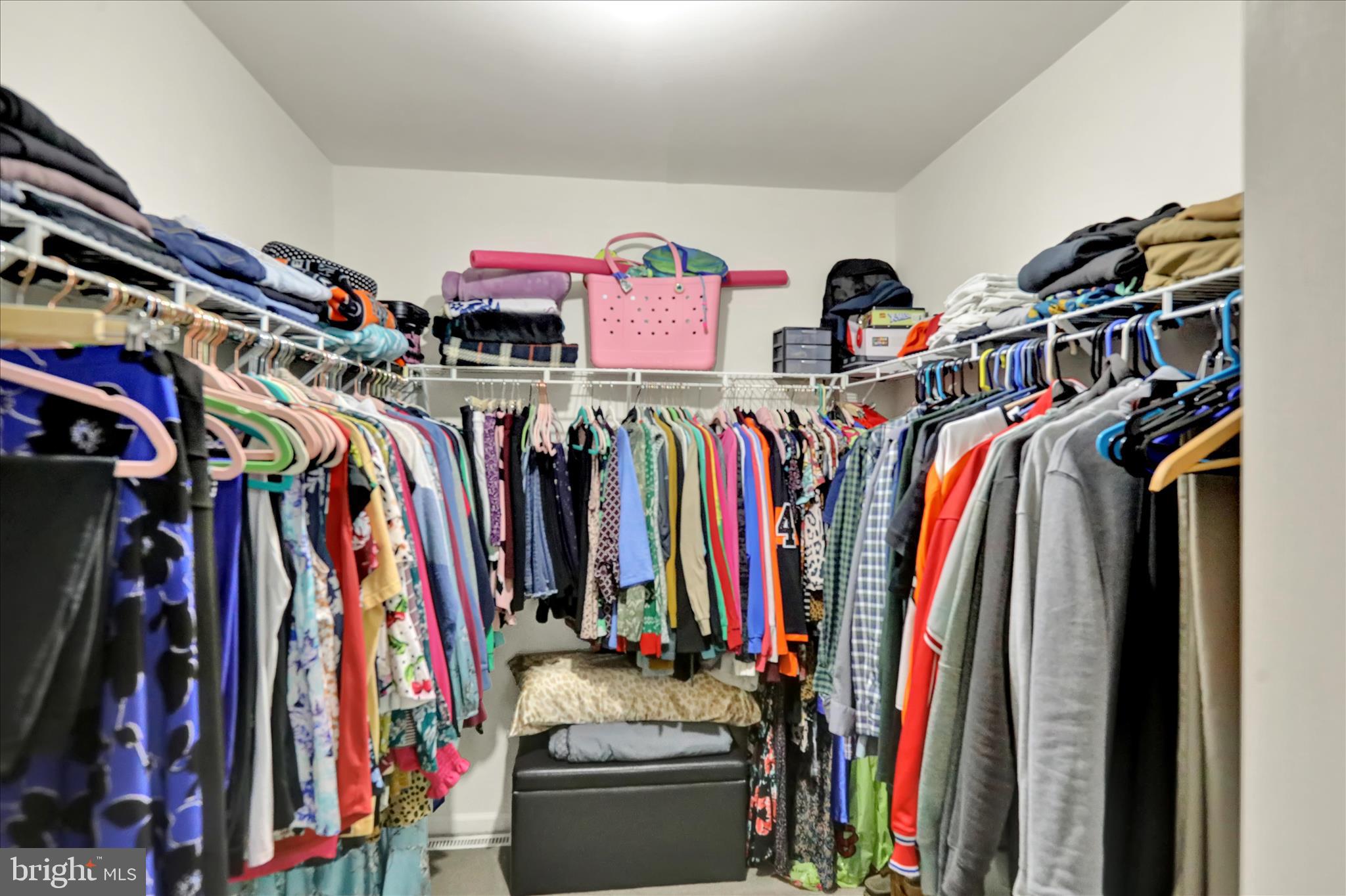 WHITFORD HILL - Residential