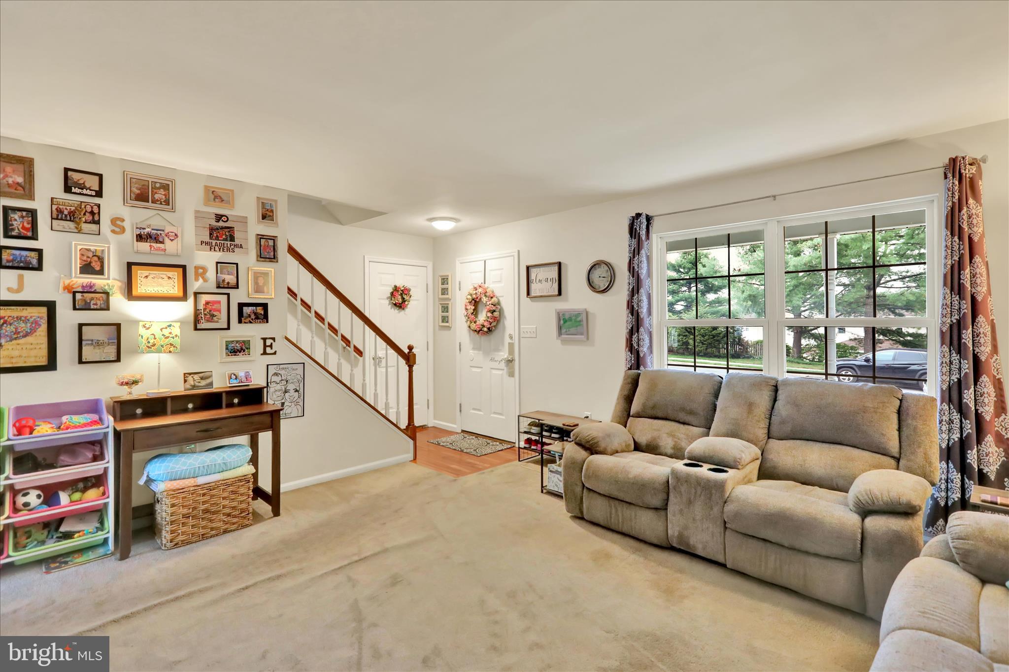 WHITFORD HILL - Residential