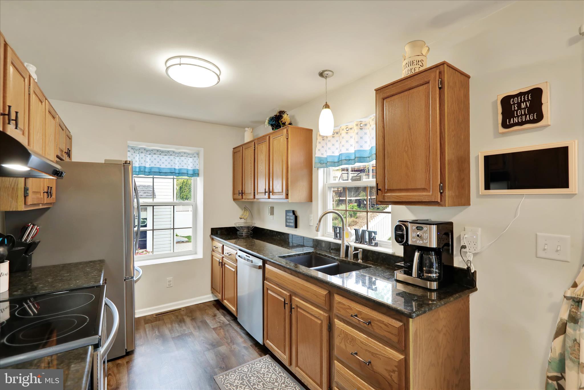 WHITFORD HILL - Residential