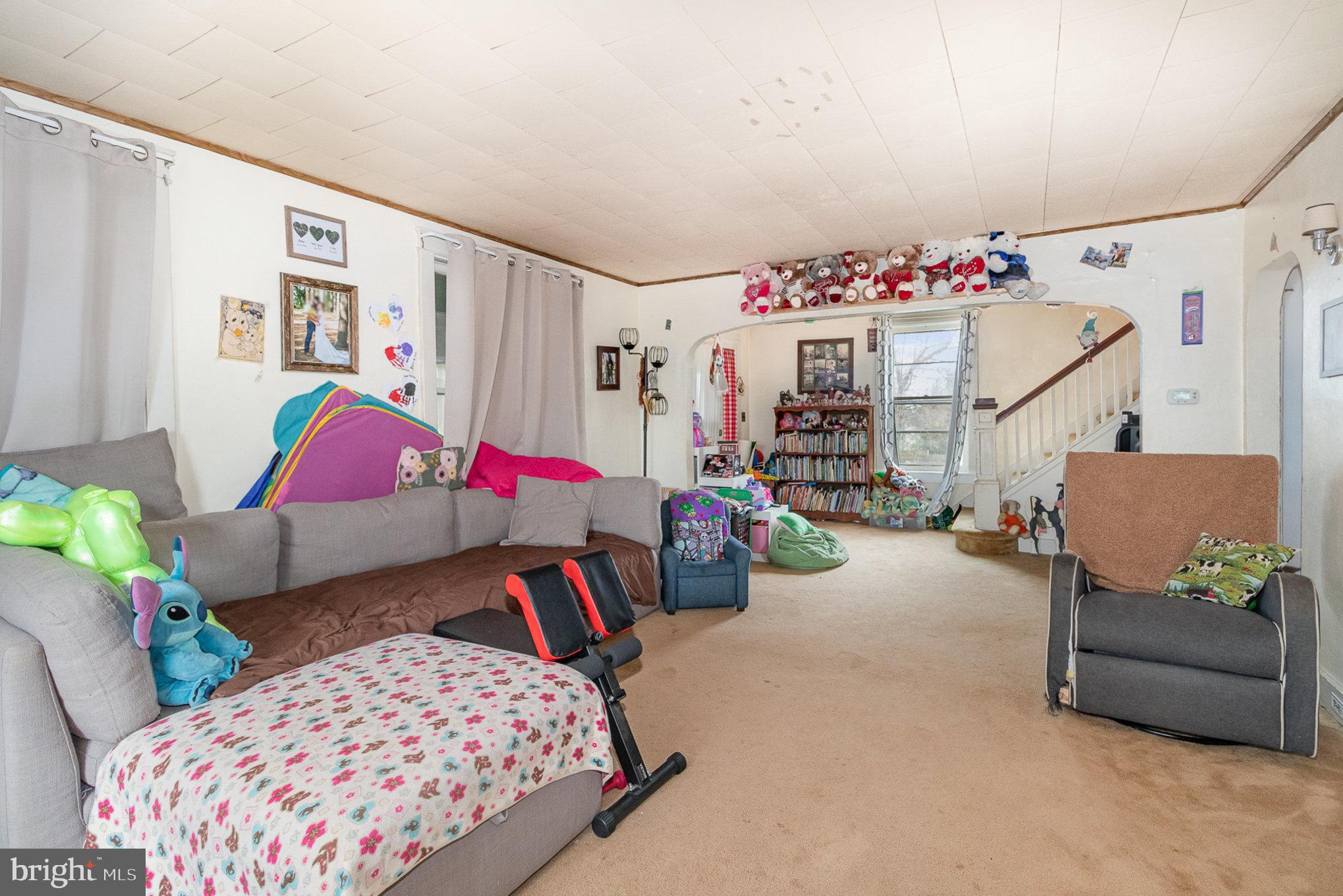 YORK NEW SALEM - Residential