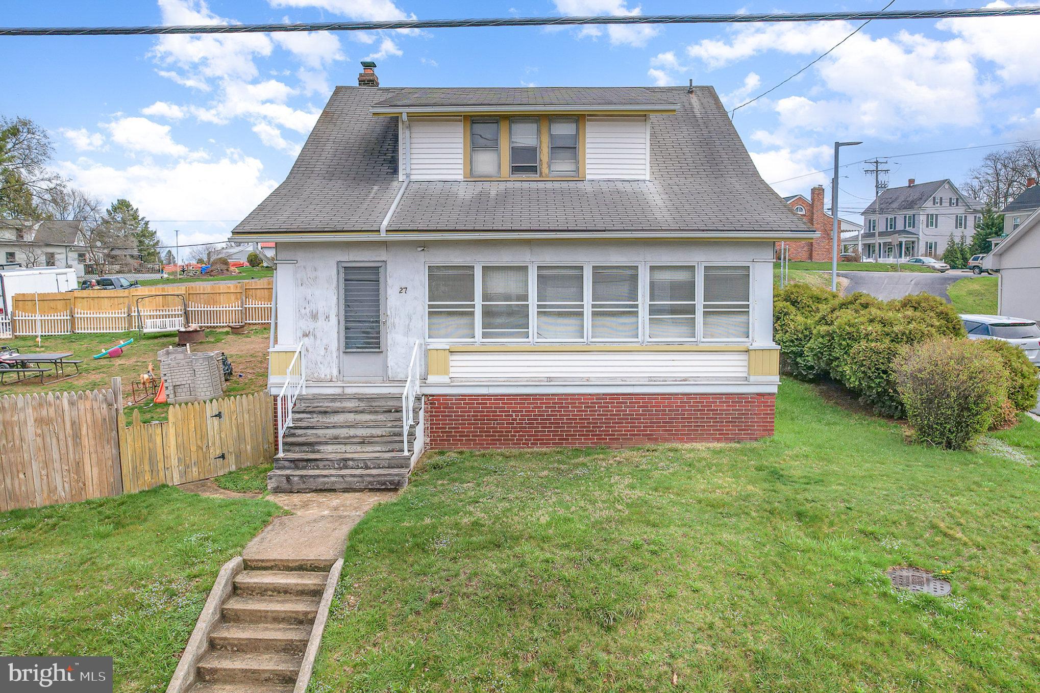 YORK NEW SALEM - Residential