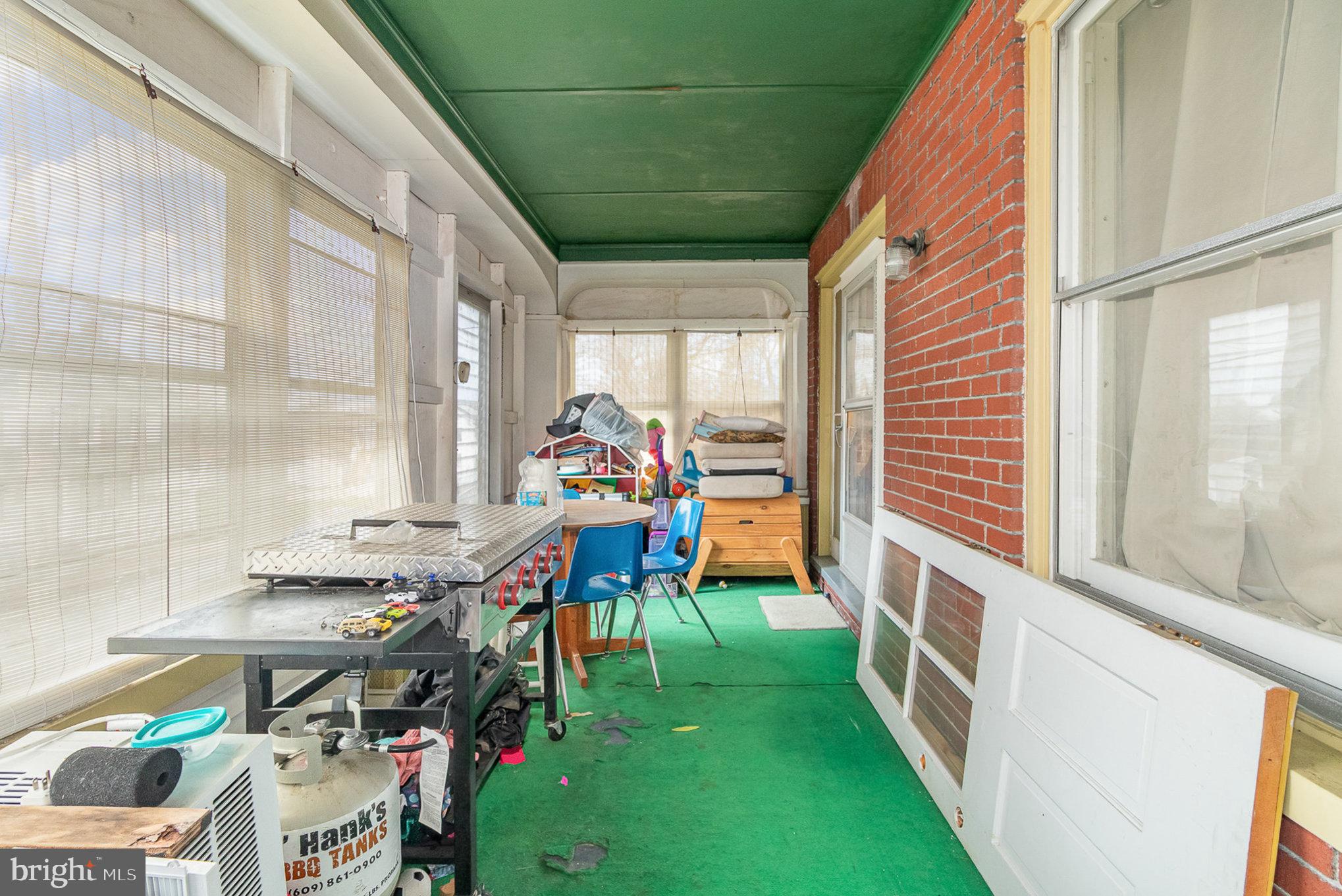 YORK NEW SALEM - Residential