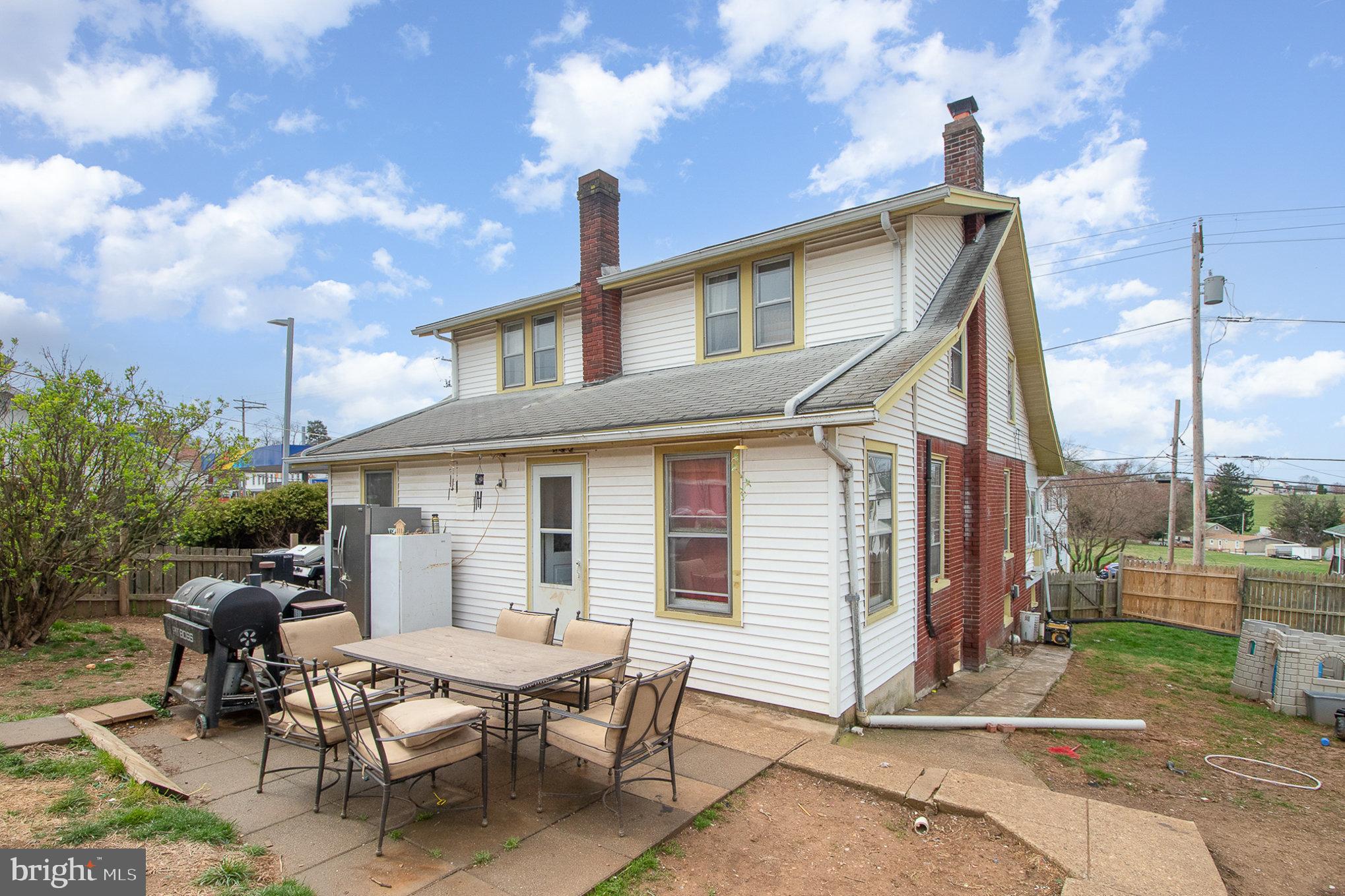 YORK NEW SALEM - Residential