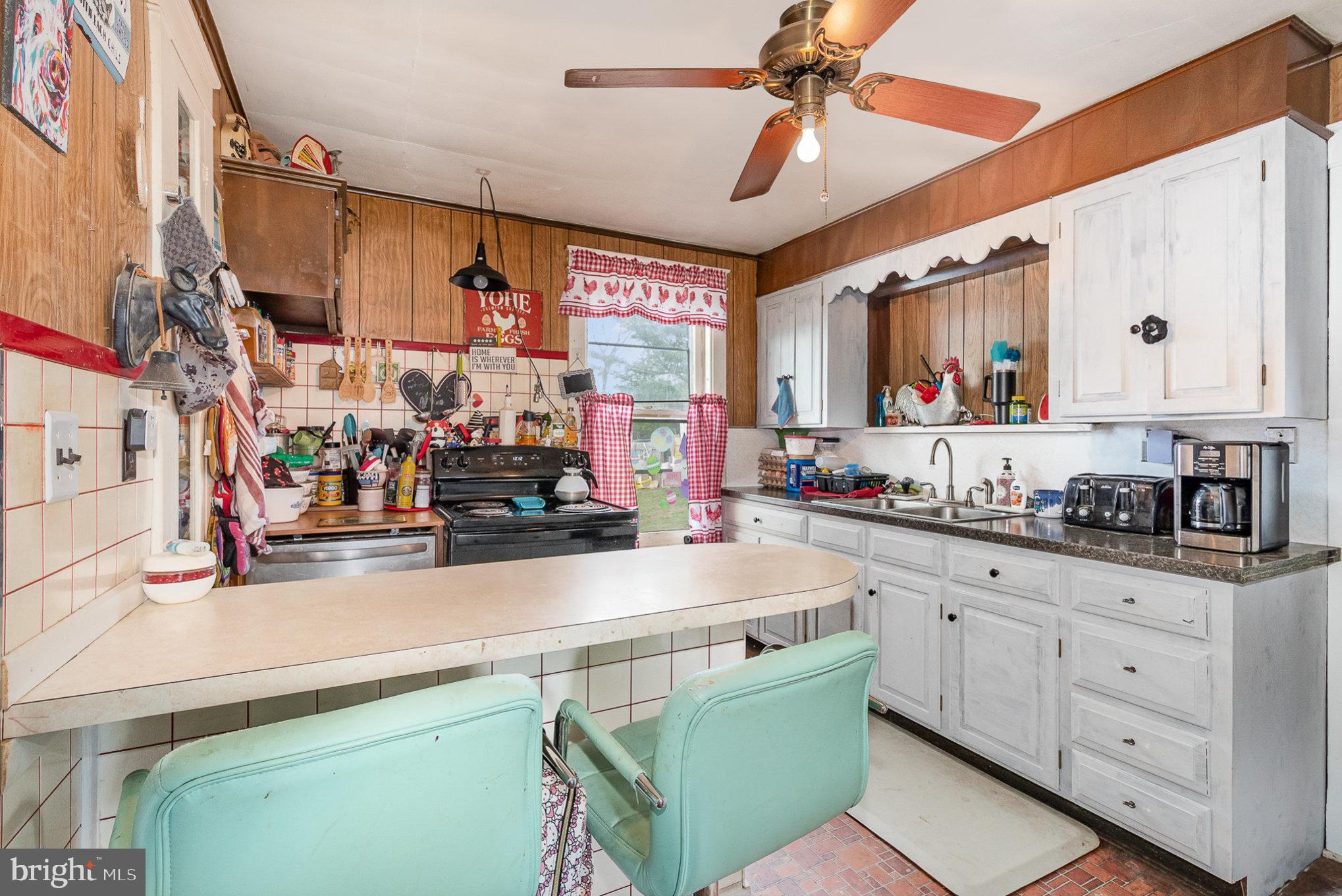 YORK NEW SALEM - Residential