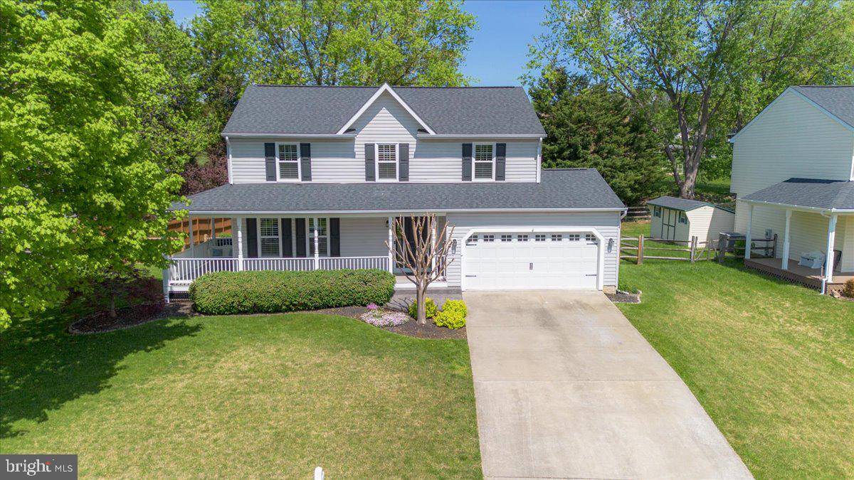 WALNUT POND - Residential