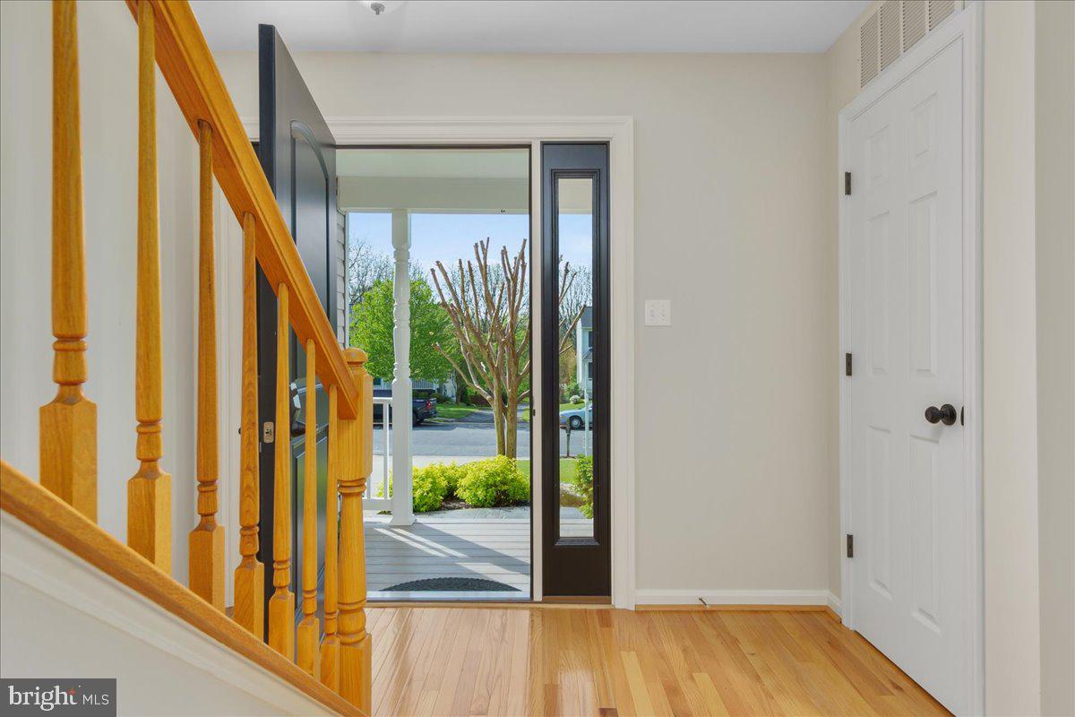 WALNUT POND - Residential