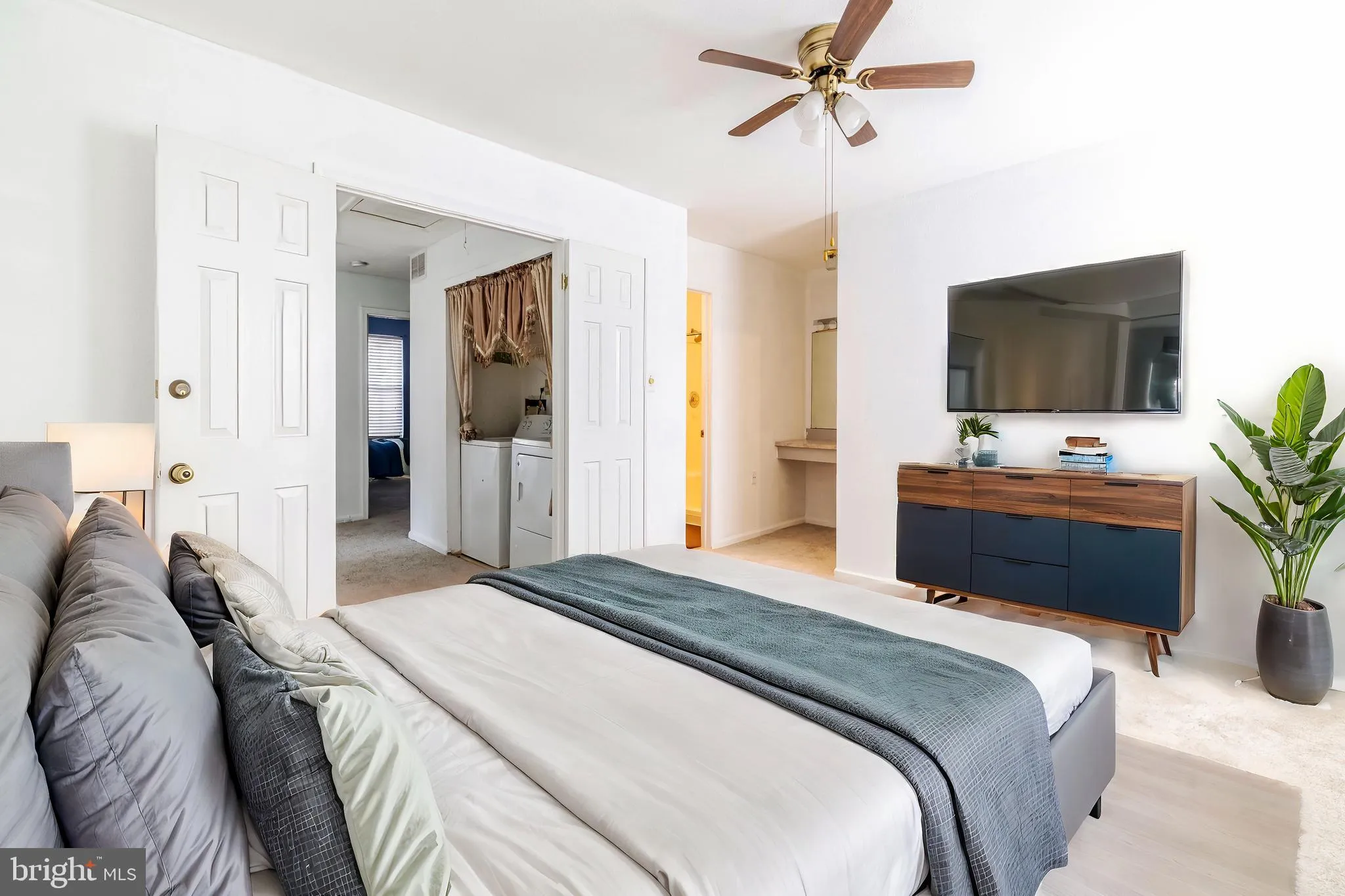 Mantua, New Jersey 08051, United States, 3 Bedrooms Bedrooms, ,3 BathroomsBathrooms,Residential,Pending,28345